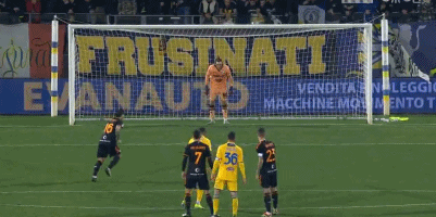 库尔图瓦呼吁总结教训，皇马能否从失利中重生？